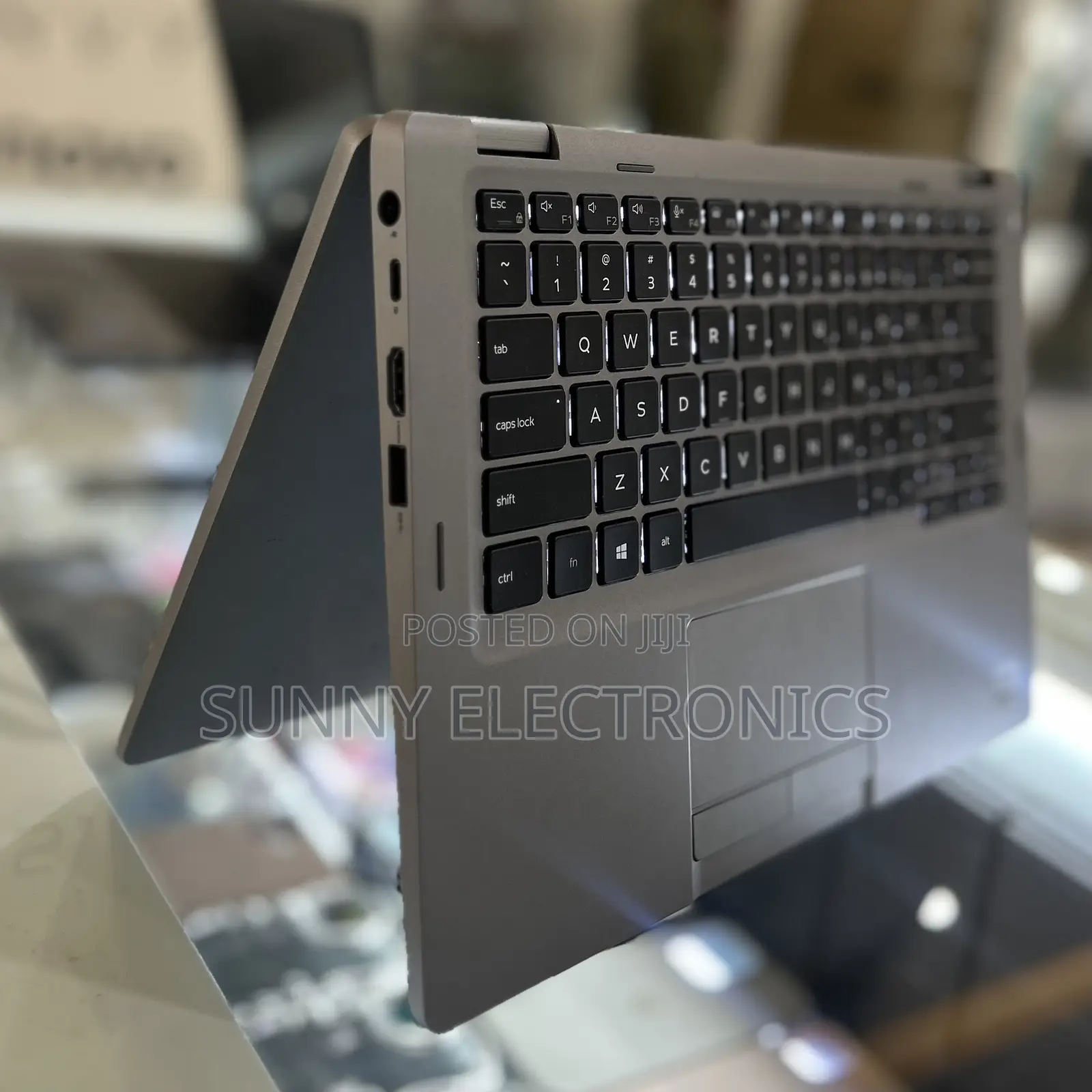 New Laptop Dell Latitude 5310 16GB Intel Core I7 SSD 256GB