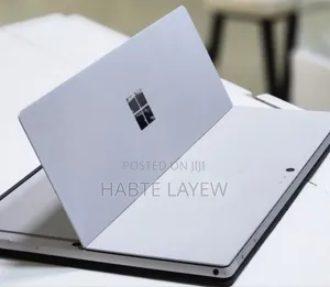 New Laptop Microsoft Surface 16GB Intel Core I7 SSD 1T