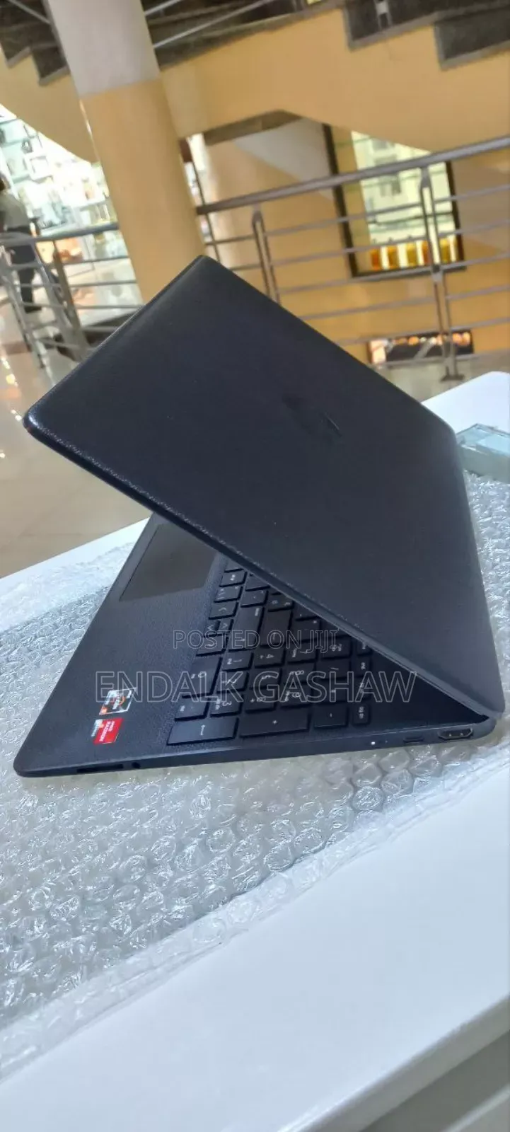 New Laptop HP Stream Notebook 8GB AMD Ryzen 5 SSD 512GB