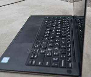 New Laptop Dell XPS 15 8GB Intel Core I5 SSD 512GB