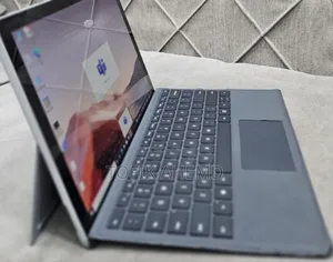 Photo - New Laptop Microsoft Surface Pro 7 16GB Intel Core I7 SSD 512GB
