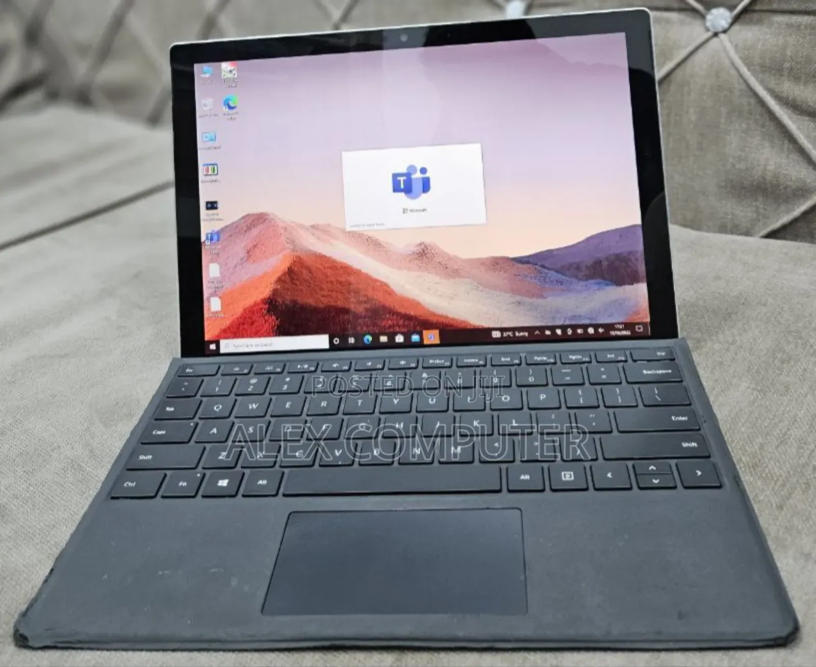 New Laptop Microsoft Surface Pro 7 16GB Intel Core I7 SSD 256GB