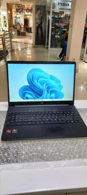 New Laptop HP Stream Notebook 8GB AMD Ryzen 5 SSD 512GB