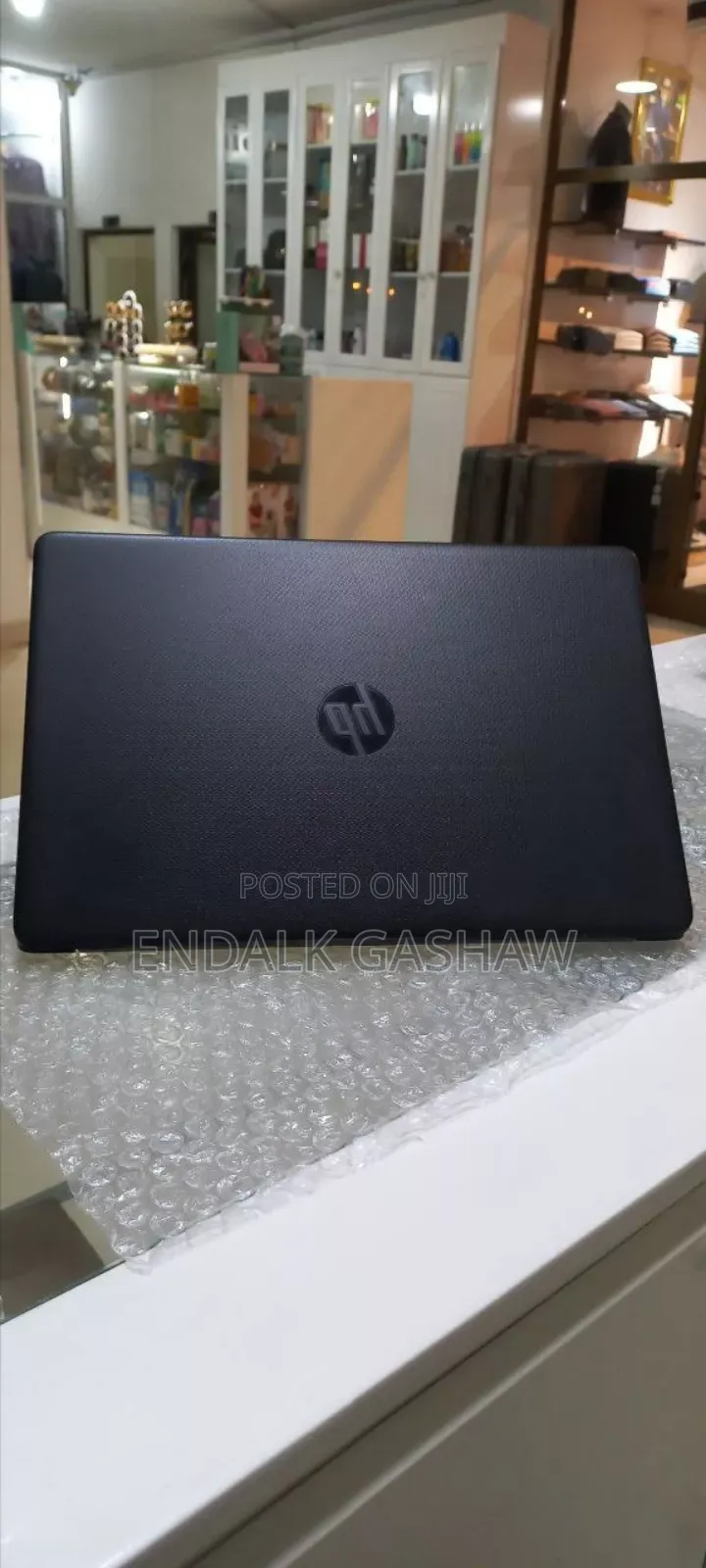 New Laptop HP Stream Notebook 8GB AMD Ryzen 5 SSD 512GB
