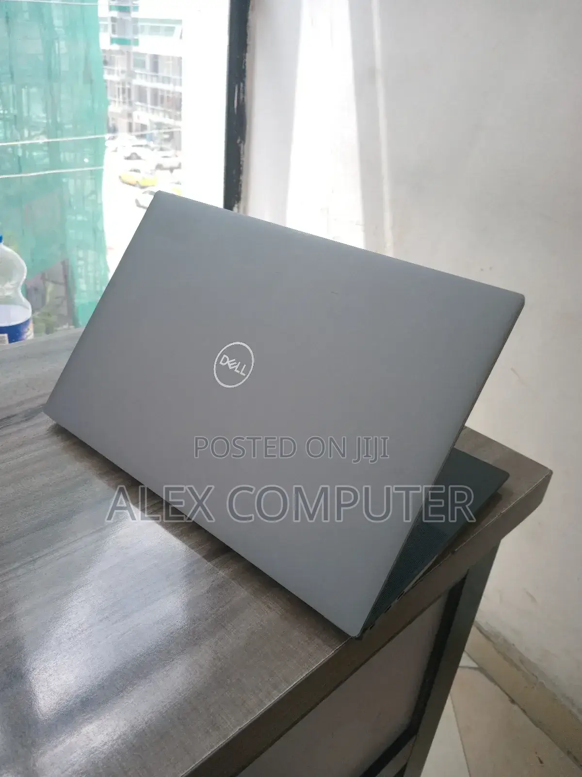 New Laptop Dell Precision 5550 16GB Intel Core I7 SSD 512GB