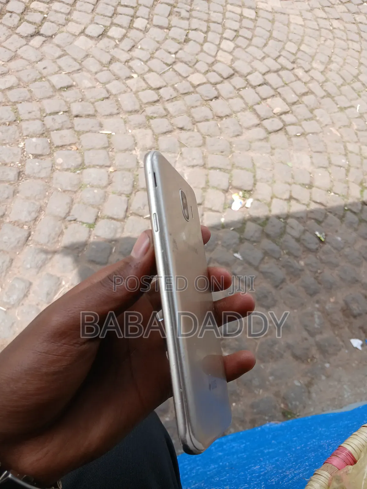 Samsung Galaxy J4 16 GB Gold