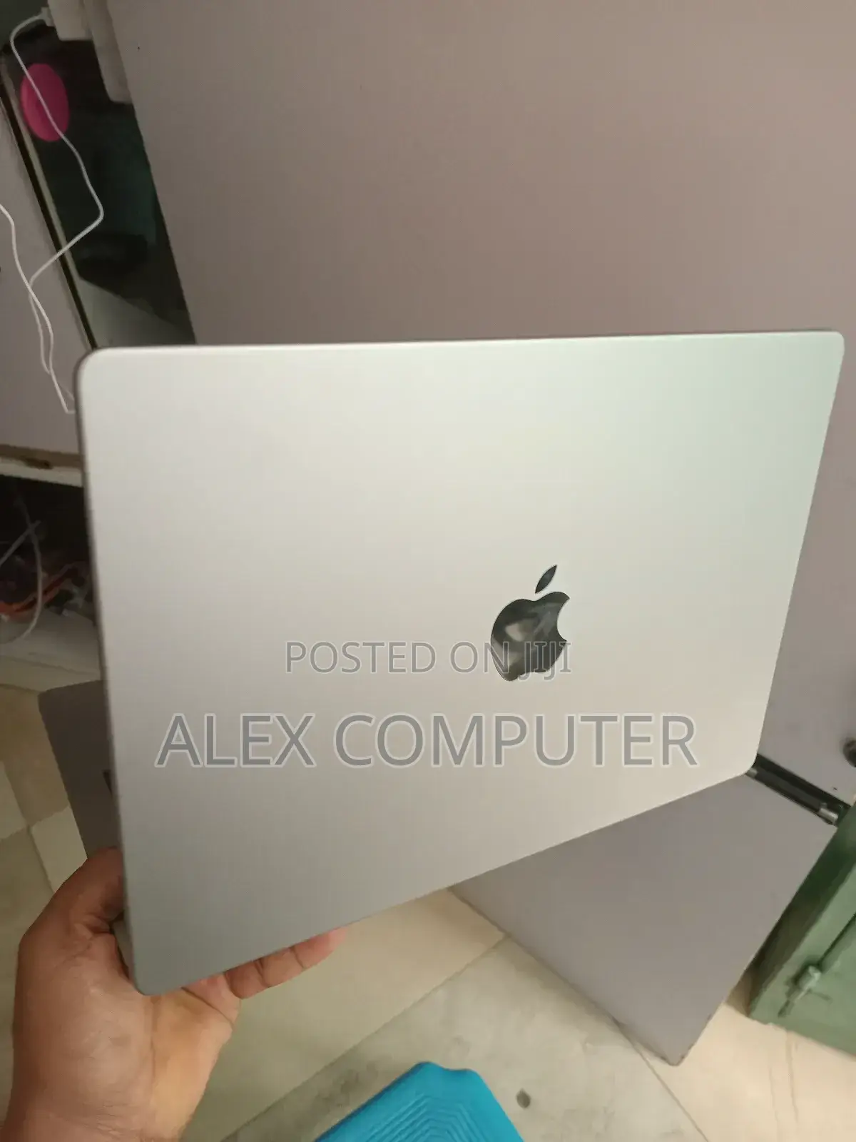 New Laptop Apple MacBook Pro M1 32GB Apple M1 Pro SSD 512GB