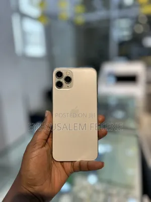Photo - Apple iPhone 11 Pro 256 GB White
