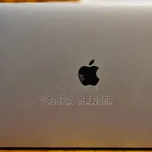 New Laptop Apple MacBook Pro 2019 16GB Intel Core I7 SSD 256GB