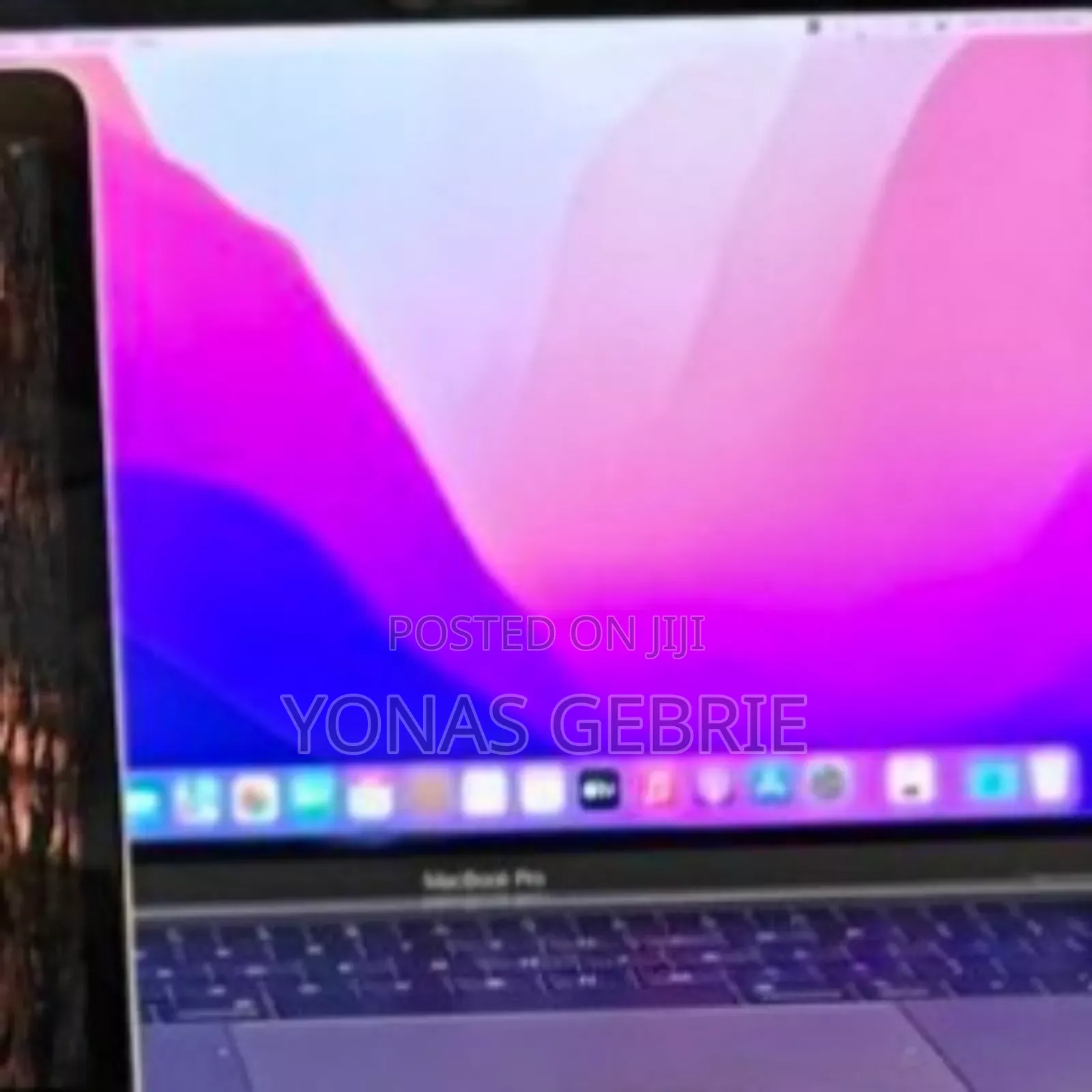 New Laptop Apple MacBook Pro 2019 16GB Intel Core I7 SSD 256GB
