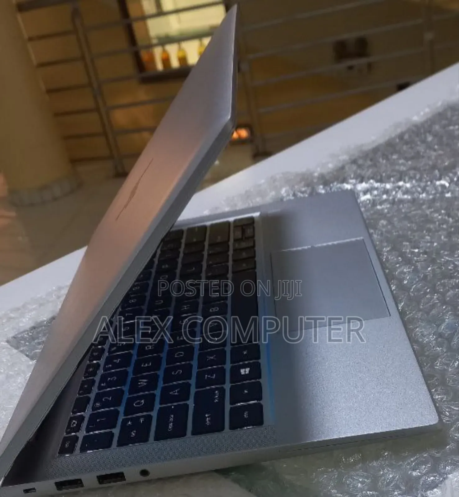 New Laptop HP EliteBook 830 G7 8GB Intel Core I5 SSD 512GB
