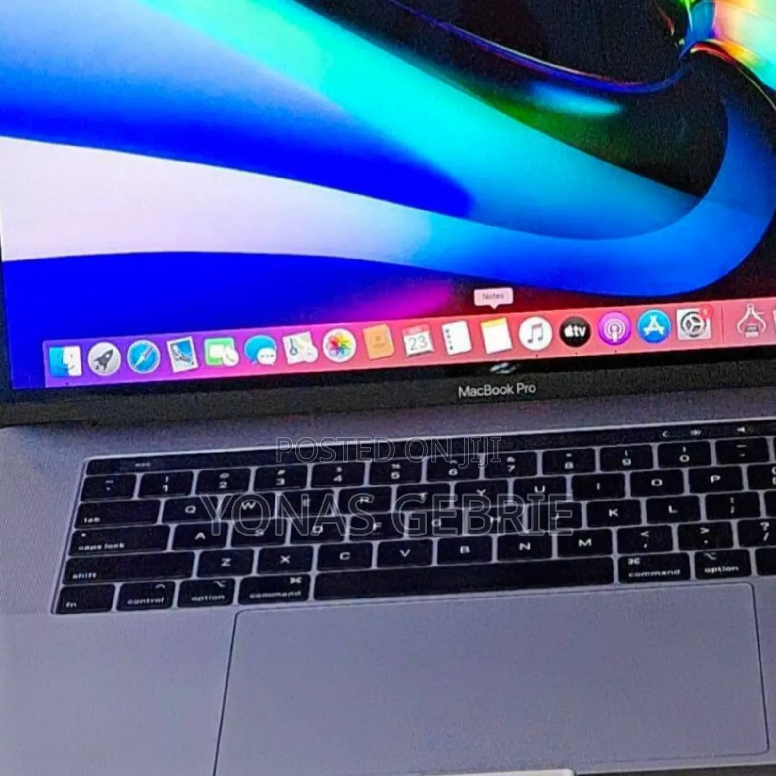 New Laptop Apple MacBook Pro 2019 32GB Intel Core I9 SSD 512GB