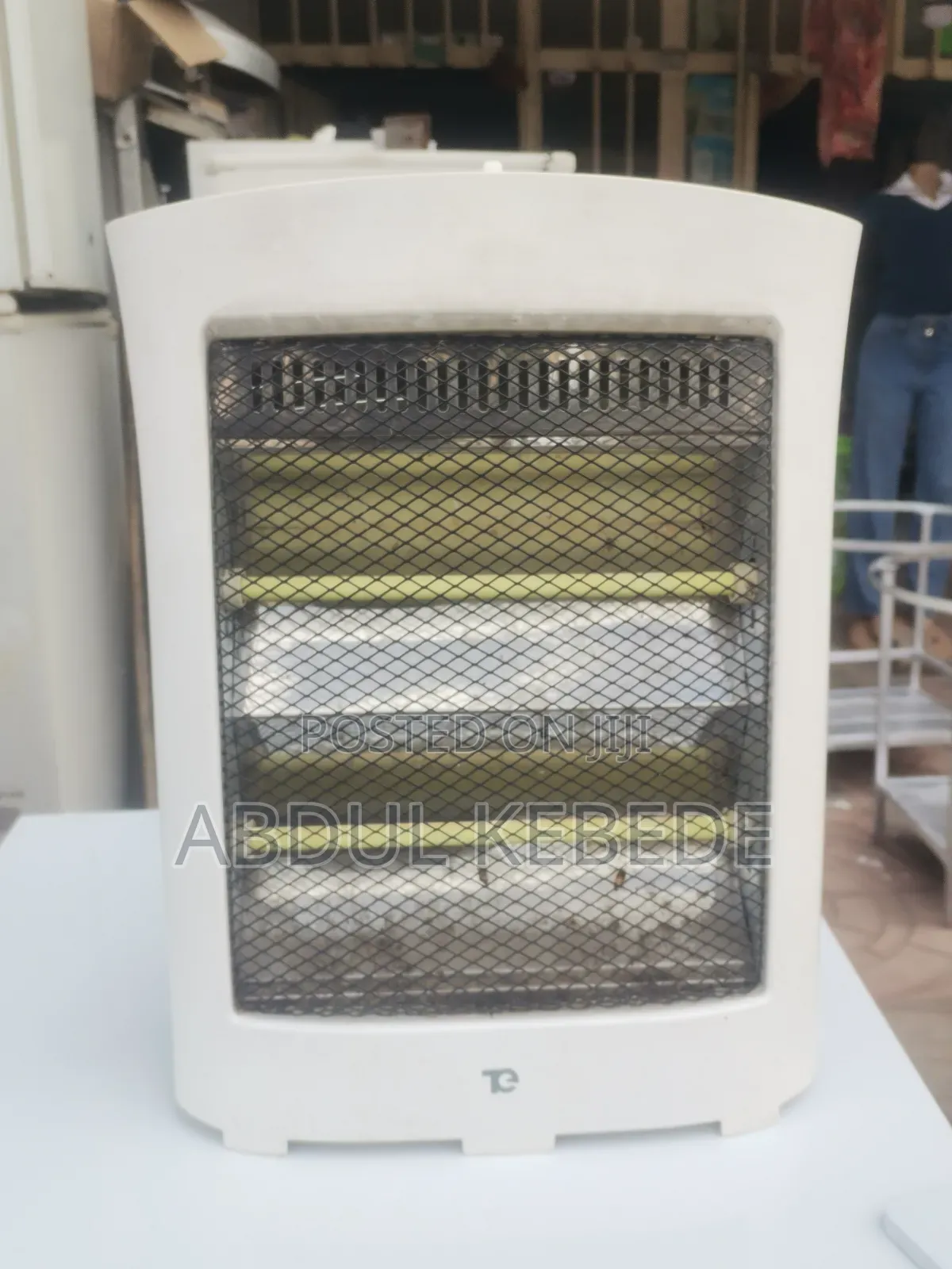 ማሞቅቂያ Hitter Konjo Eka