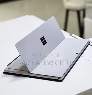 New Laptop Microsoft Surface 16GB Intel Core I7 SSD 512GB