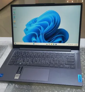 New Laptop Lenovo Ideapad 3 8GB Intel Core I5 SSD 512GB