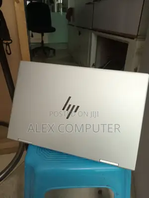 New Laptop HP Envy X360 8GB SSD 512GB