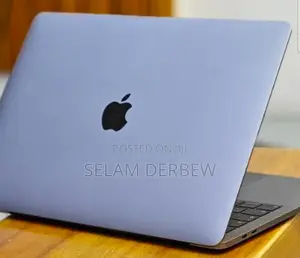 New Laptop Apple MacBook Pro 2019 16GB Intel Core I5 SSD 256GB