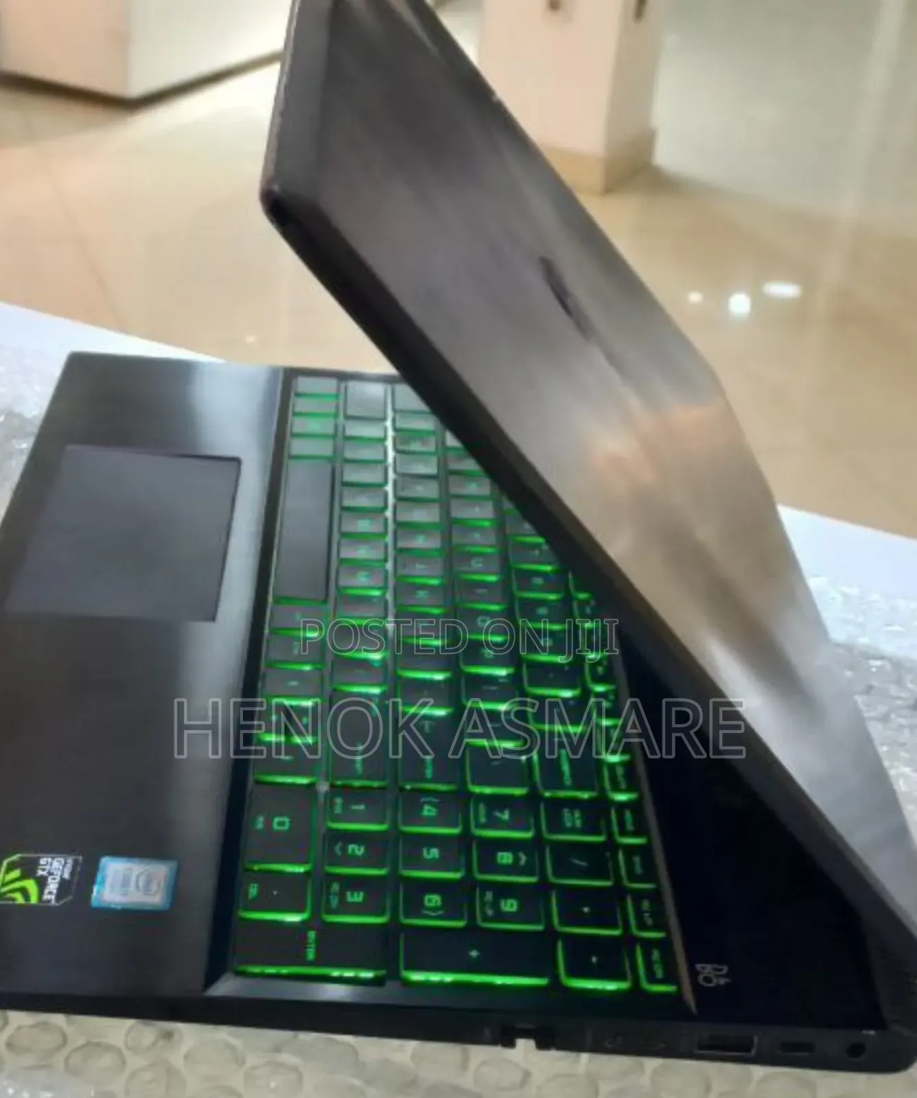 New Laptop HP Pavilion 15 4GB Intel Core I7 SSHD+SSD 1T