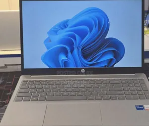 New Laptop HP Pavilion 15 16GB Intel Core I5 SSD 1T