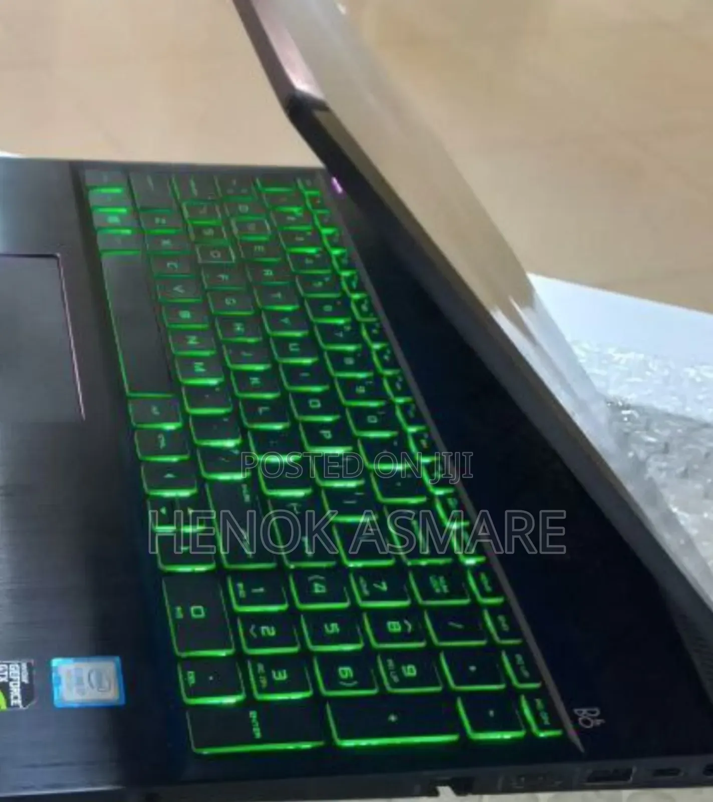 New Laptop HP Pavilion 15 4GB Intel Core I7 SSHD+SSD 1T