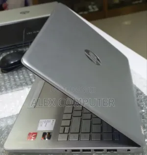 New Laptop HP Stream Notebook 8GB AMD Ryzen 3 SSD 512GB