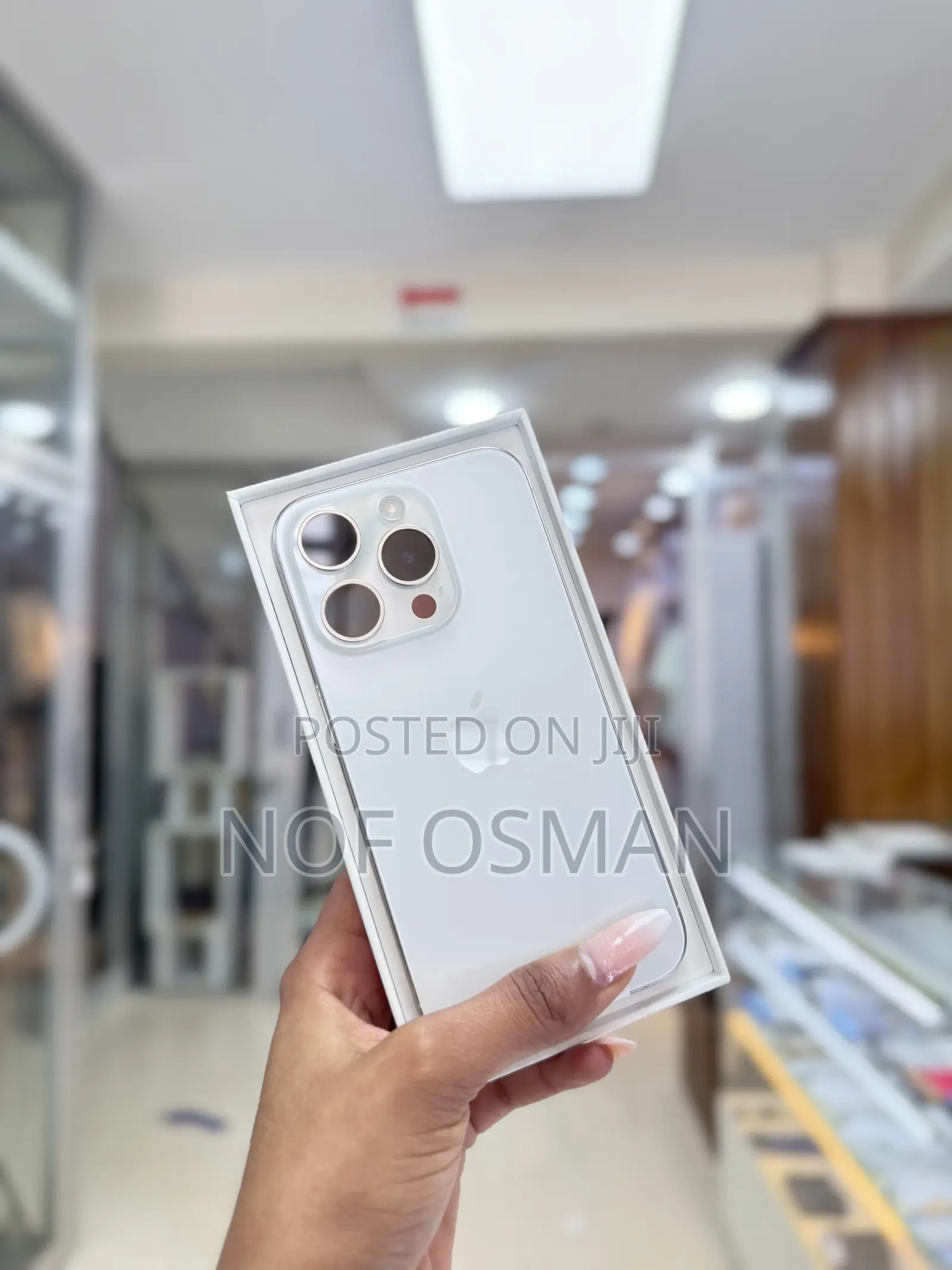 New Apple iPhone 15 Pro 128 GB