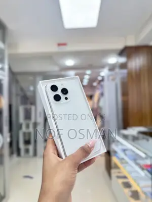 New Apple iPhone 15 Pro 128 GB