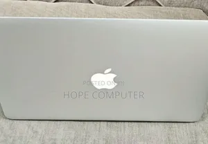 New Laptop Apple MacBook Air 2015 8GB Intel Core I5 SSD 128GB