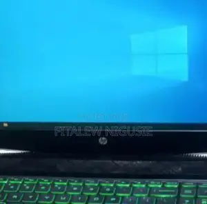 New Laptop HP Pavilion 15 8GB Intel Core I7 HDD 1T