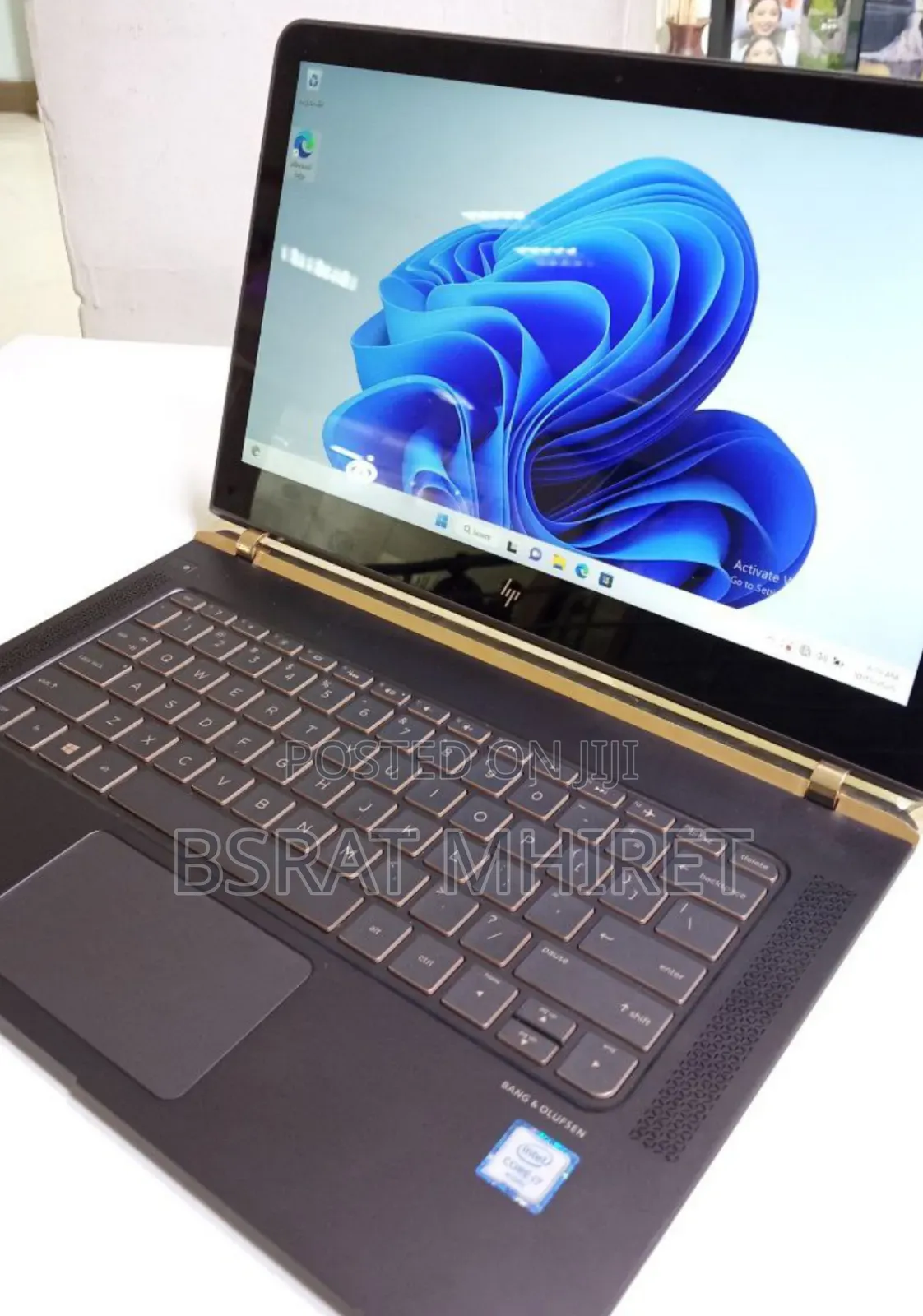 New Laptop HP Spectre X360 8GB Intel Core i7 SSD 256GB