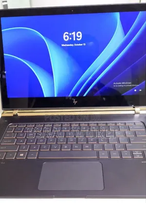 New Laptop HP Spectre X360 8GB Intel Core i7 SSD 256GB