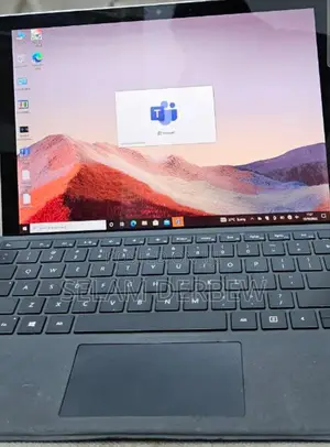 New Laptop Microsoft Surface Pro 7 16GB Intel Core I7 SSD 512GB