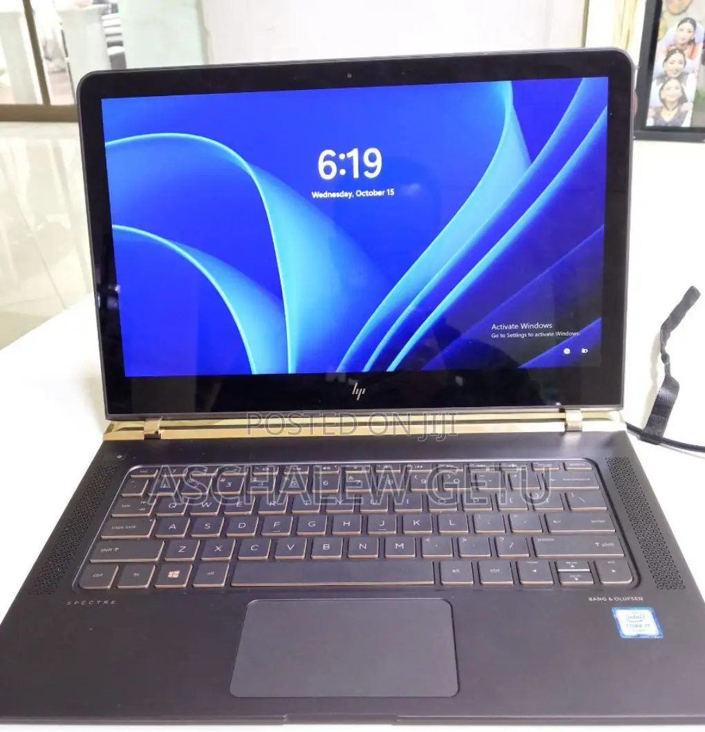 New Laptop HP Spectre 8GB Intel Core I7 SSD 256GB