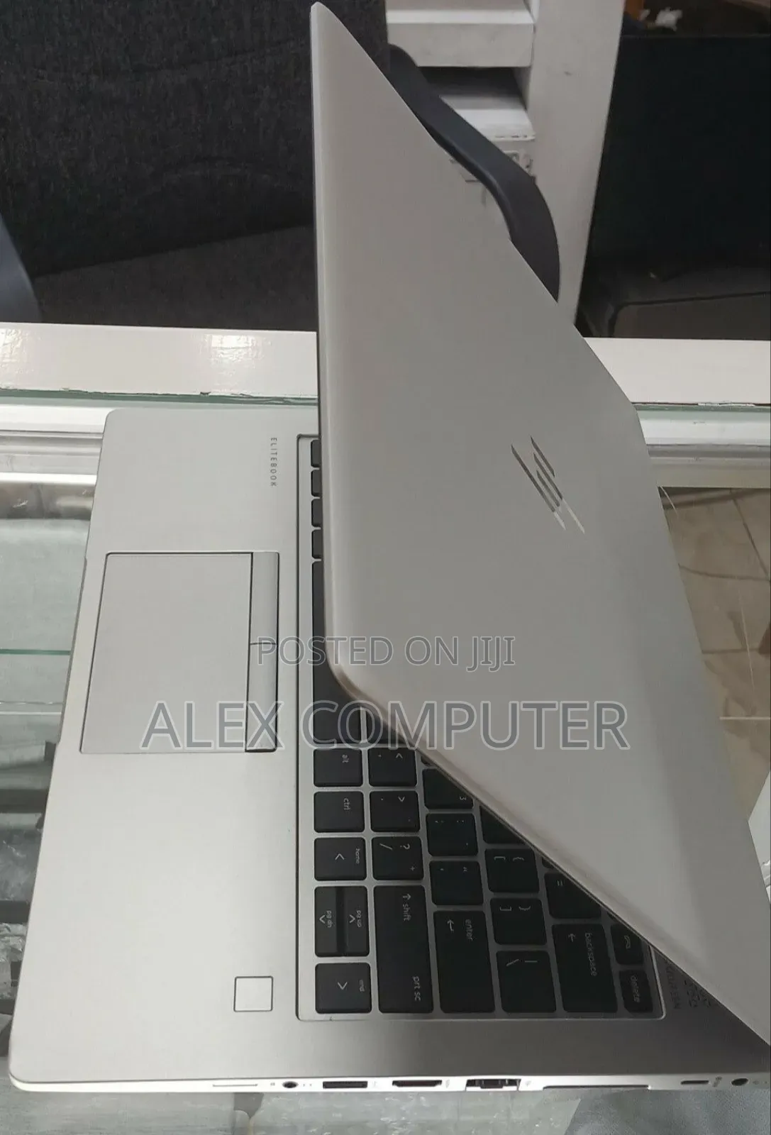 New Laptop HP EliteBook 735 G5 16GB AMD Ryzen 5 SSD 512GB