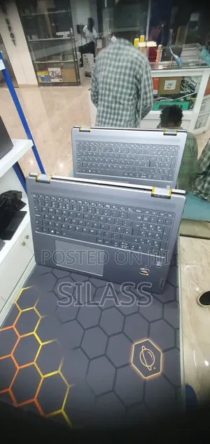 New Laptop Lenovo 16GB AMD Ryzen 7 SSD 512GB