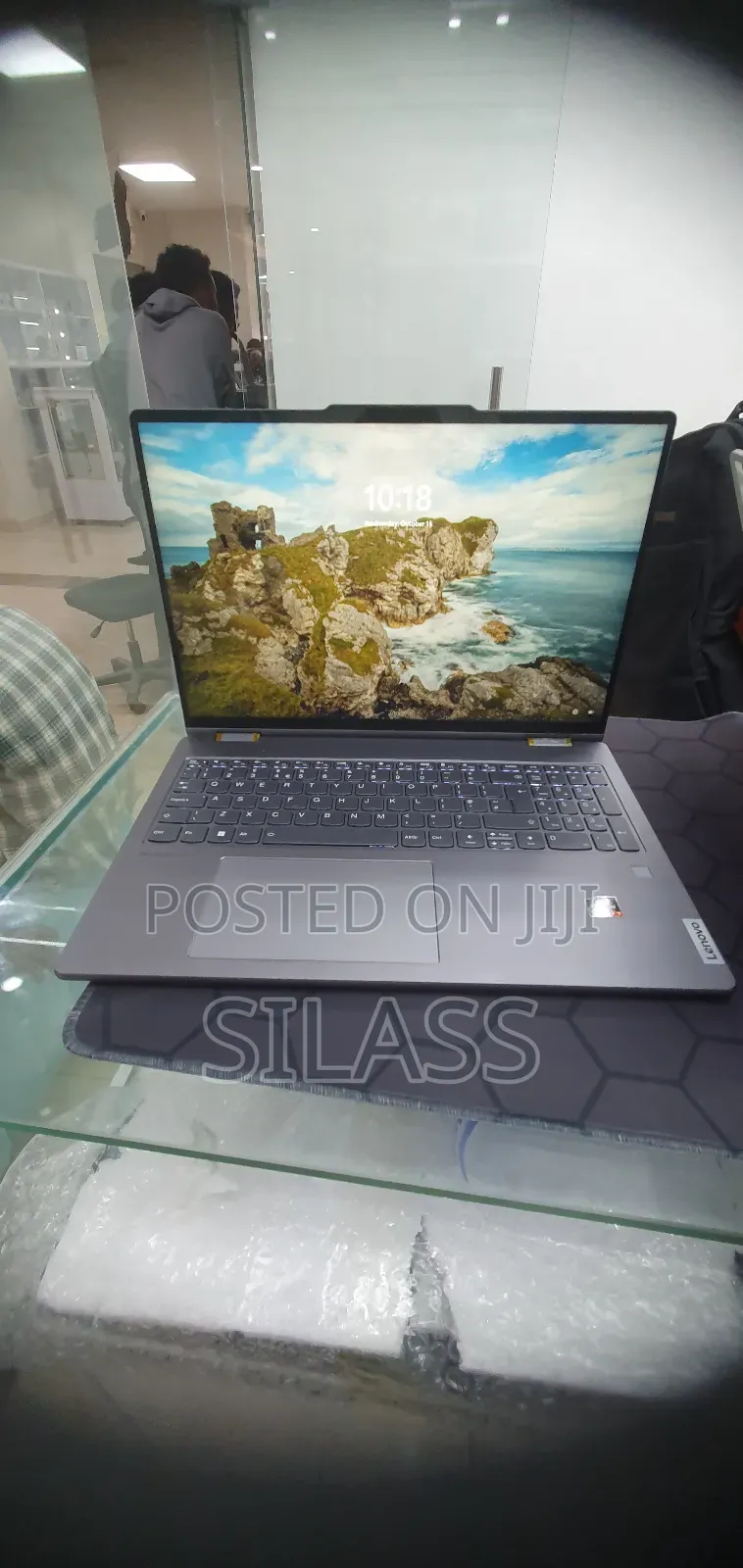 New Laptop Lenovo 16GB AMD Ryzen 7 SSD 512GB