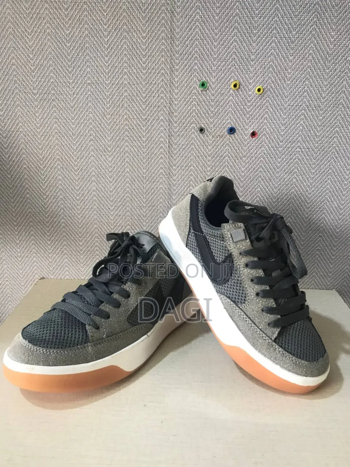Nick Sb Woman Shoes
