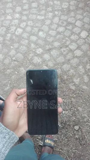 Photo - Samsung Galaxy A12 64 GB Blue