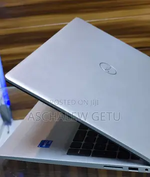 New Laptop Dell Inspiron 15 16GB Intel Core I7 SSD 512GB