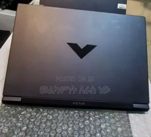 New Laptop HP Victus 15 16GB AMD Ryzen 7 SSD 1T