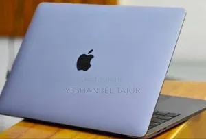 New Laptop Apple MacBook Pro 2019 16GB Intel Core I9 SSD 256GB