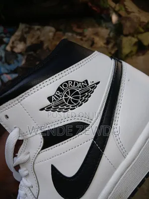 Photo - Jordan 1 Original