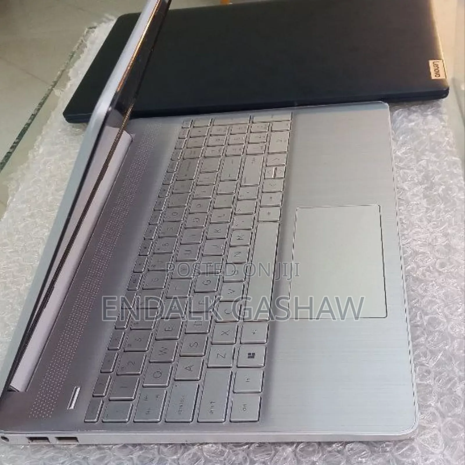 New Laptop HP Stream Notebook 8GB Intel Core I5 SSD 1T
