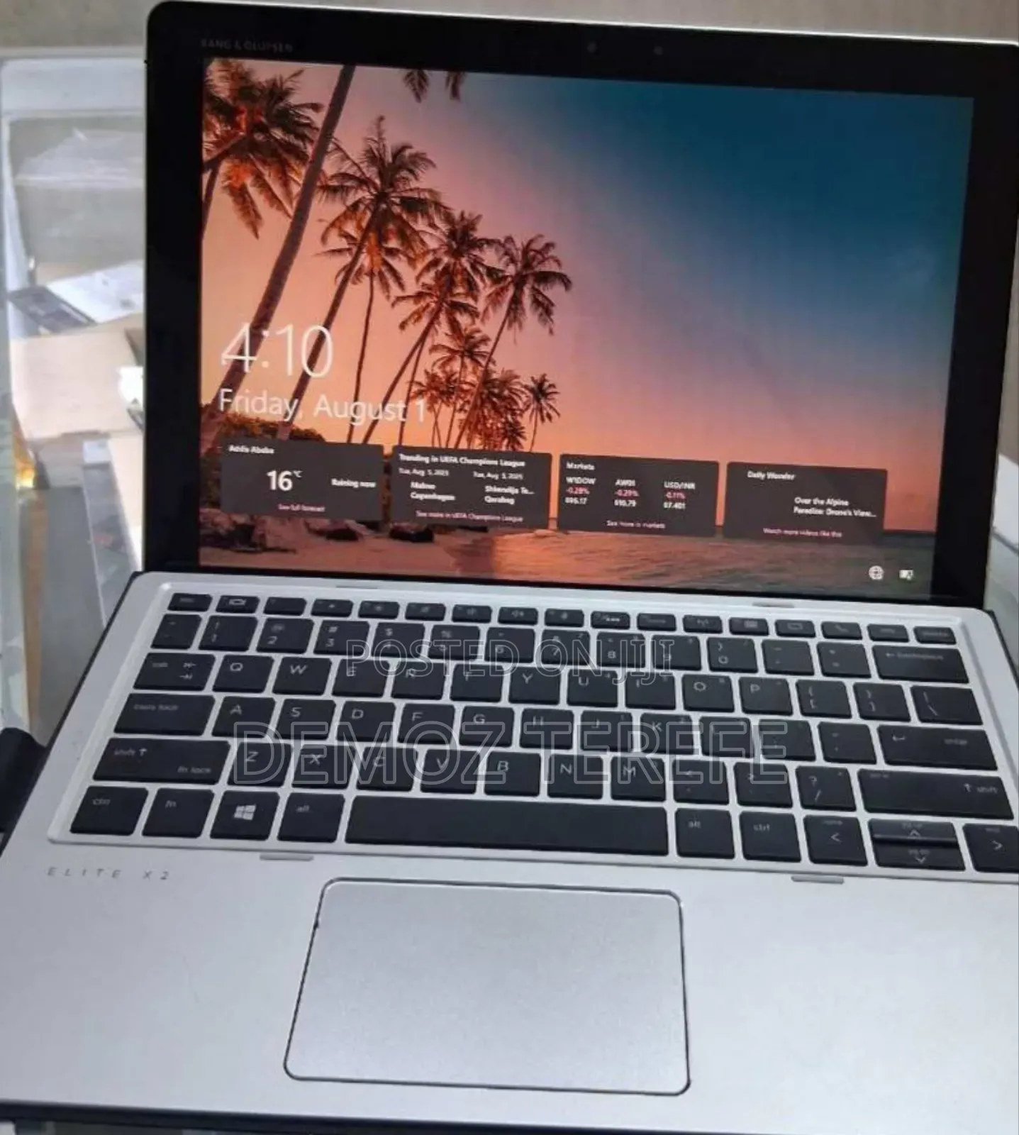 New Laptop HP X2 210 G2 8GB Intel Core I7 SSHD+SSD 256GB