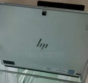 New Laptop HP X2 210 G2 8GB Intel Core I7 SSHD+SSD 256GB