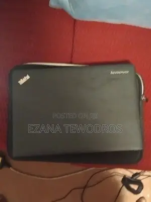 Laptop Lenovo ThinkPad Yoga 6GB Intel Core I5 HDD 1T