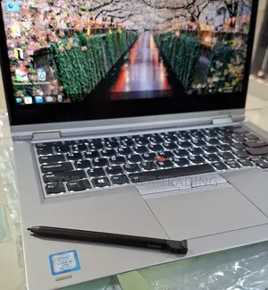 Photo - New Laptop Lenovo ThinkPad X380 Yoga 16GB Intel Core I5 SSD 512GB