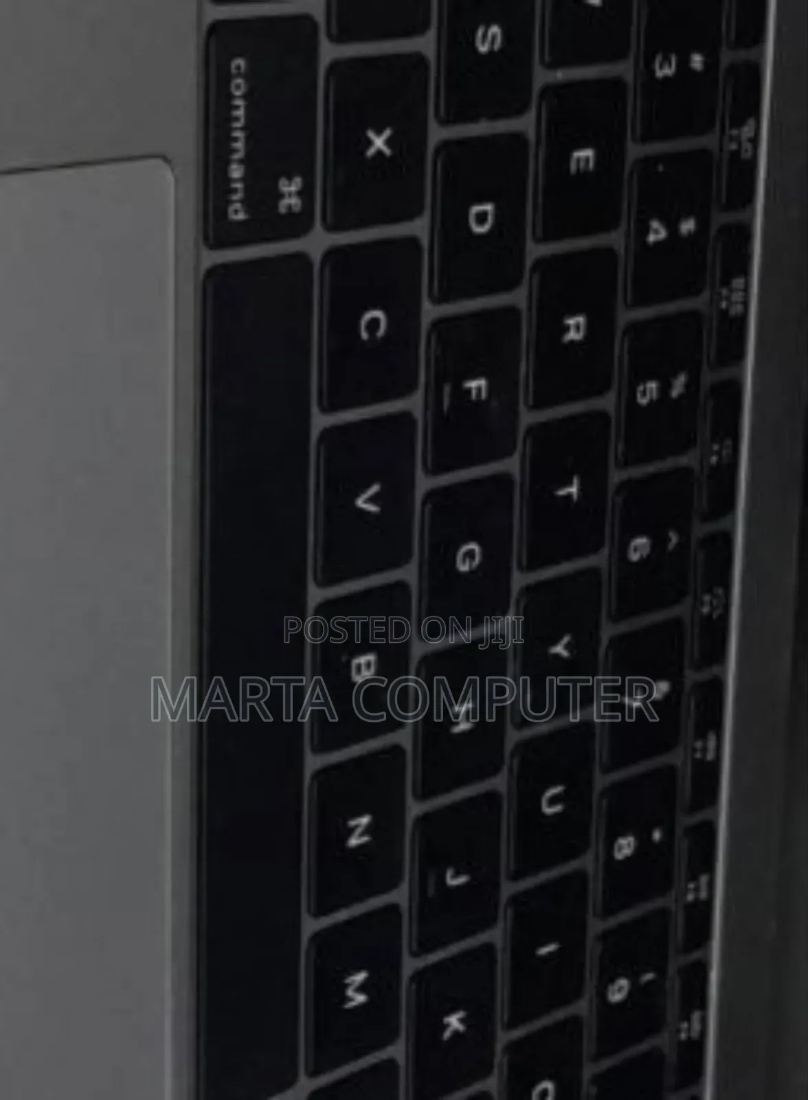 New Laptop Apple MacBook Pro 2017 8GB Intel Core I5 SSD 128GB