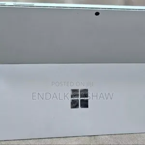 New Laptop Microsoft Surface Pro 7 16GB Intel Core i5 SSD 256GB