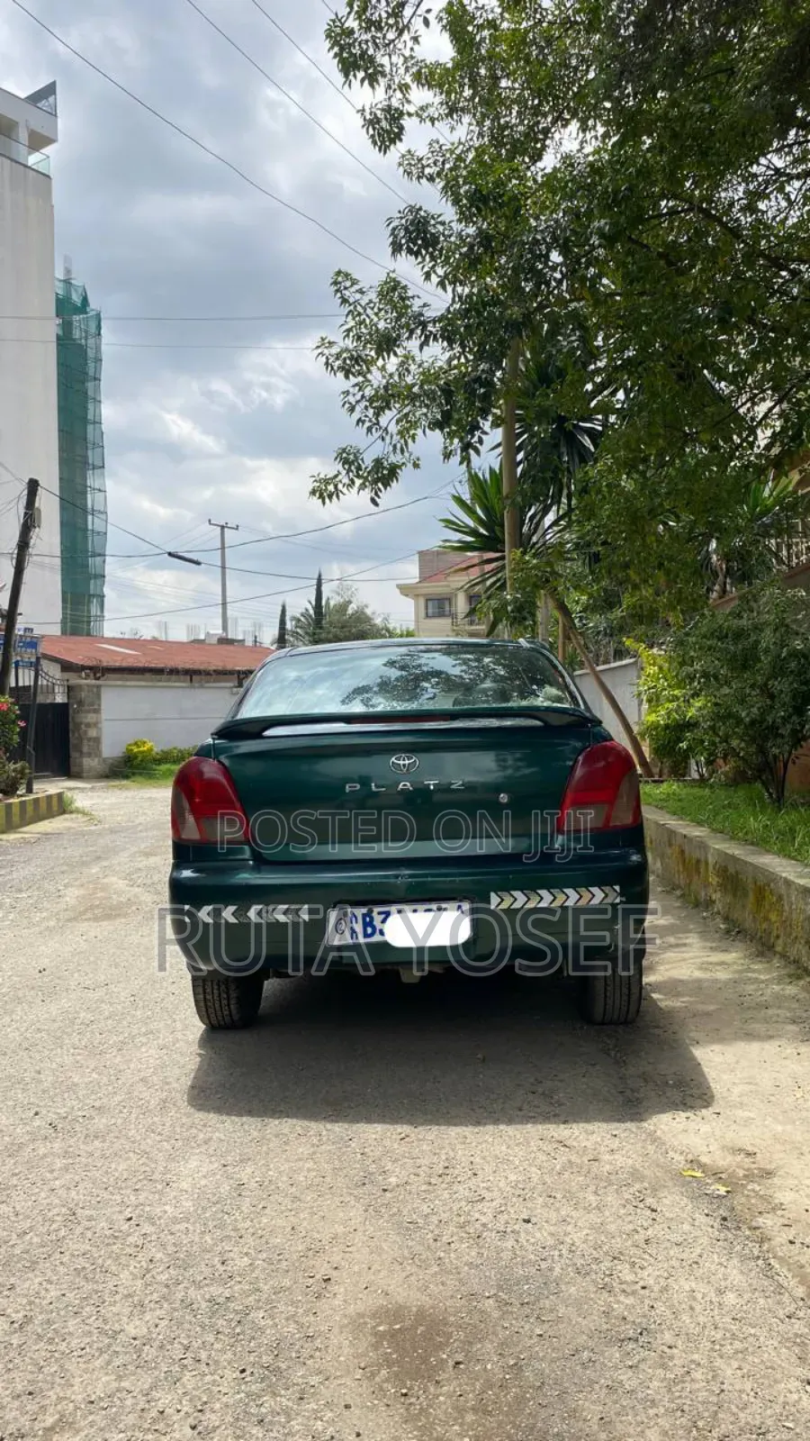 Toyota Platz 2001 Green